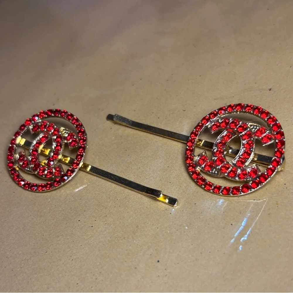New Luxurious Gold and Red Crystal Hair Clips - Picture 3 of 7